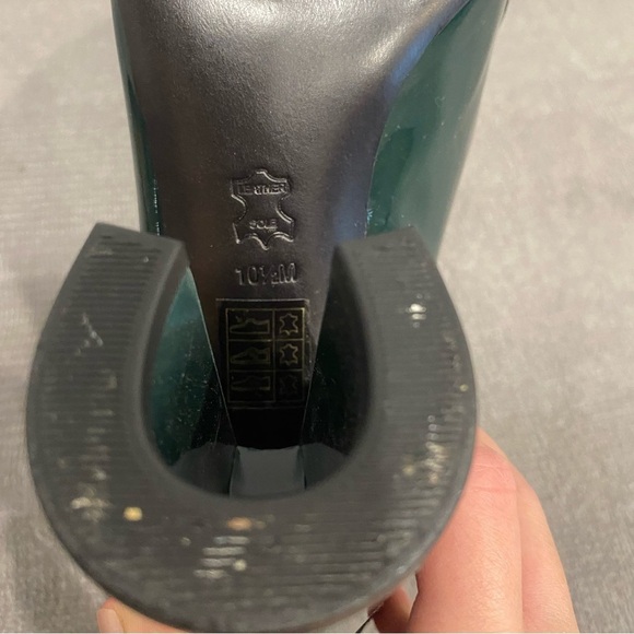 Tory Burch Dark Blue and Green Heels - Picture 9 of 10